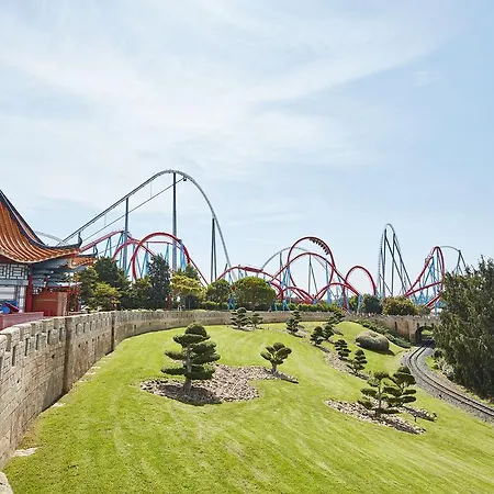 Portaventura Roulette - Includes Unlimited Access To Portaventura Park & 1 Access To Ferrari Land فندق سالو